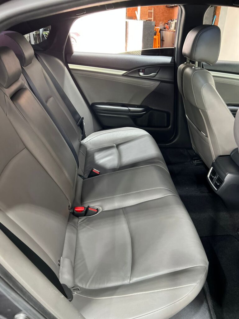 23ffa6a5-2b48-4530-8f2d-f492843bd83a